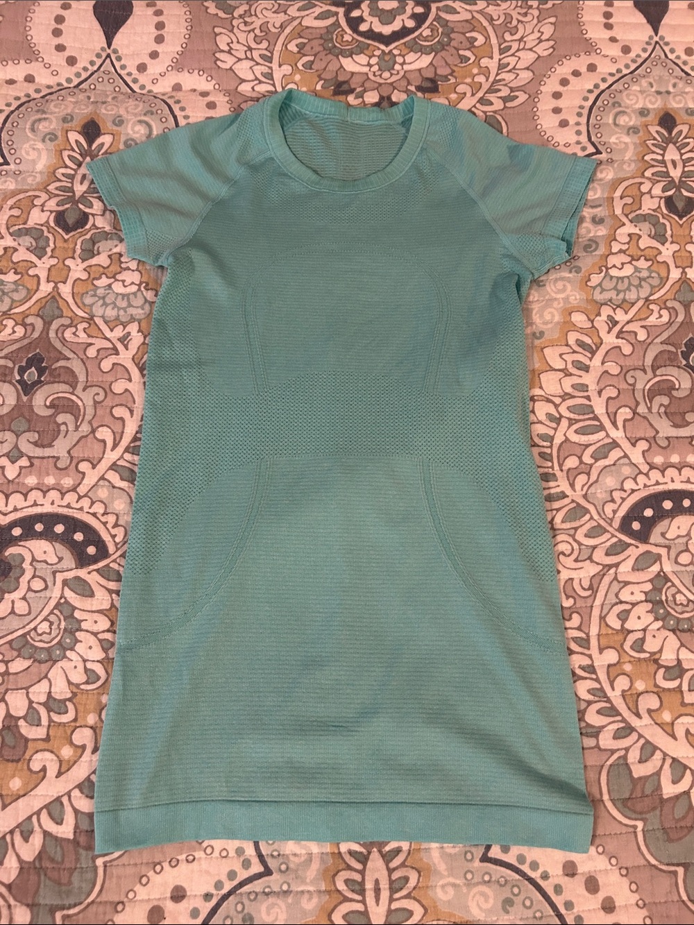lululemon aqua Swiftly tech performance top with reflective logo